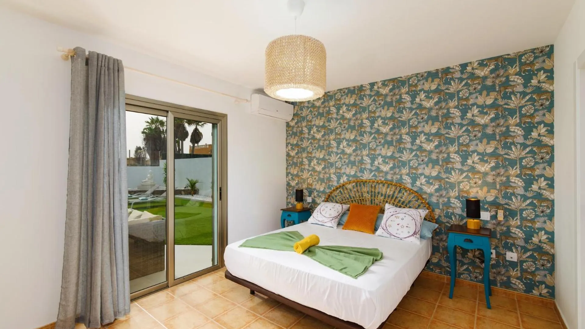 Villa Maresia By Villa Plus Antigua  Spain